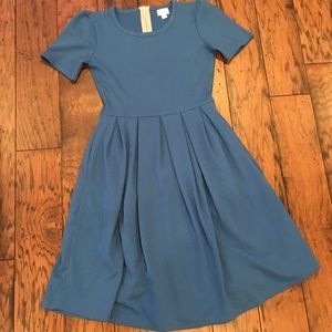 Women’s LuLaLoe Dress - size Small